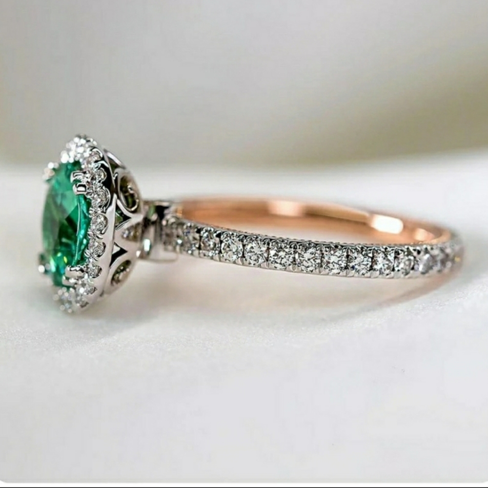 New Green Cubic Zirconia Two Tone Ring - Picture 6 of 8